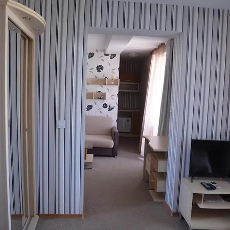 Hotel Sania 2*