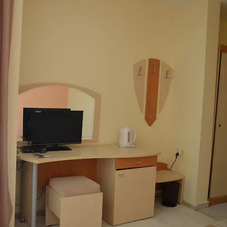 Hotel Sania 2*