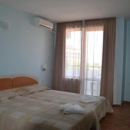 فندق Sania ابزور